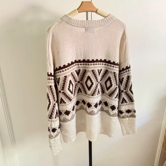 Old Navy Aztec Knit Sweater 2X Plus Size Neutral Geo Pattern Cozy 2X - Picture 5 of 9